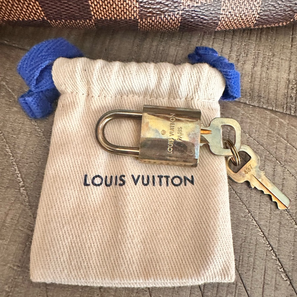 Louis Vuitton Brown Damier Ebene Speedy Bandoulière with Pink Accent Scarf - Picture 16 of 16